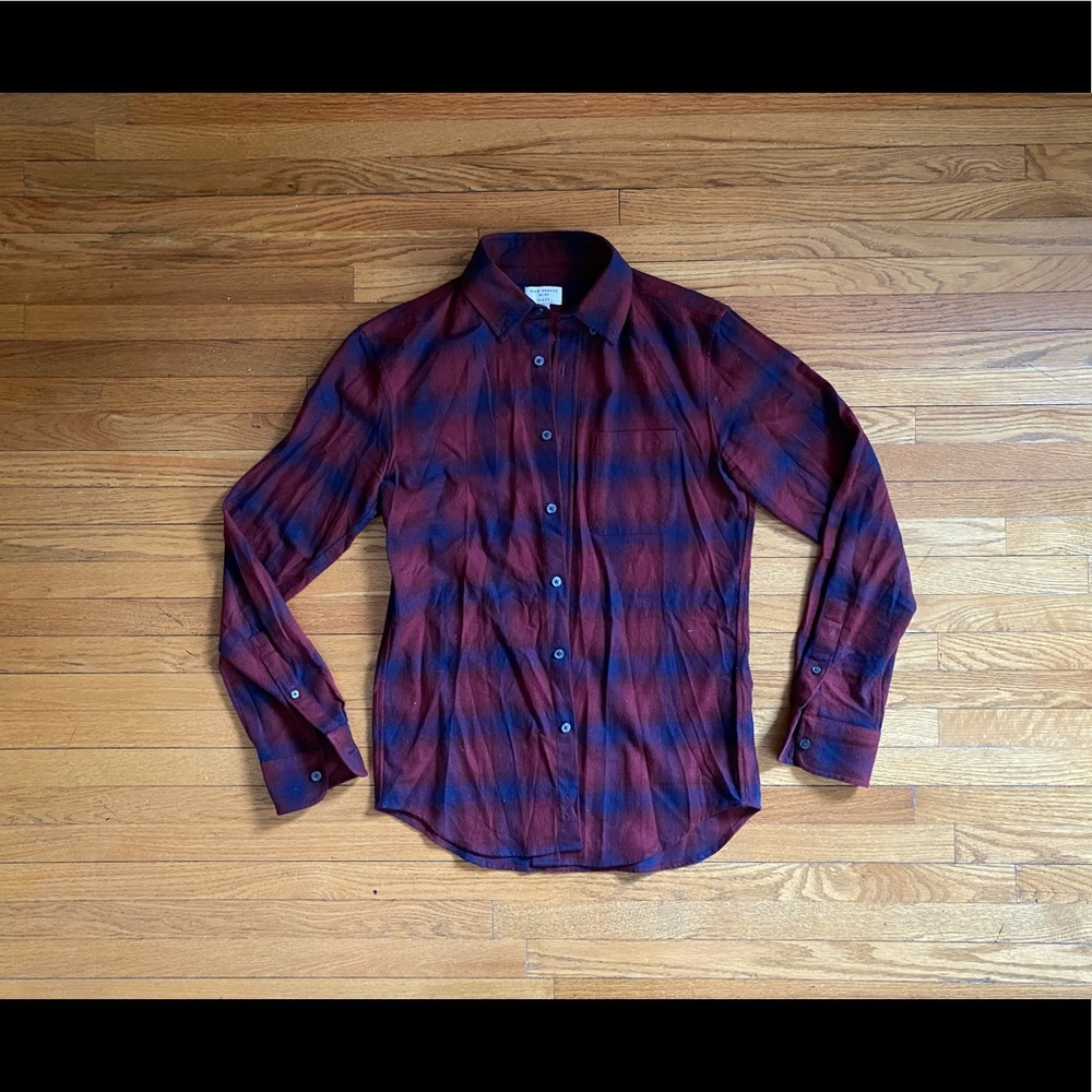 3 for $45: Club Monaco Long Sleeve Blurred Plaid Button Down Shirt